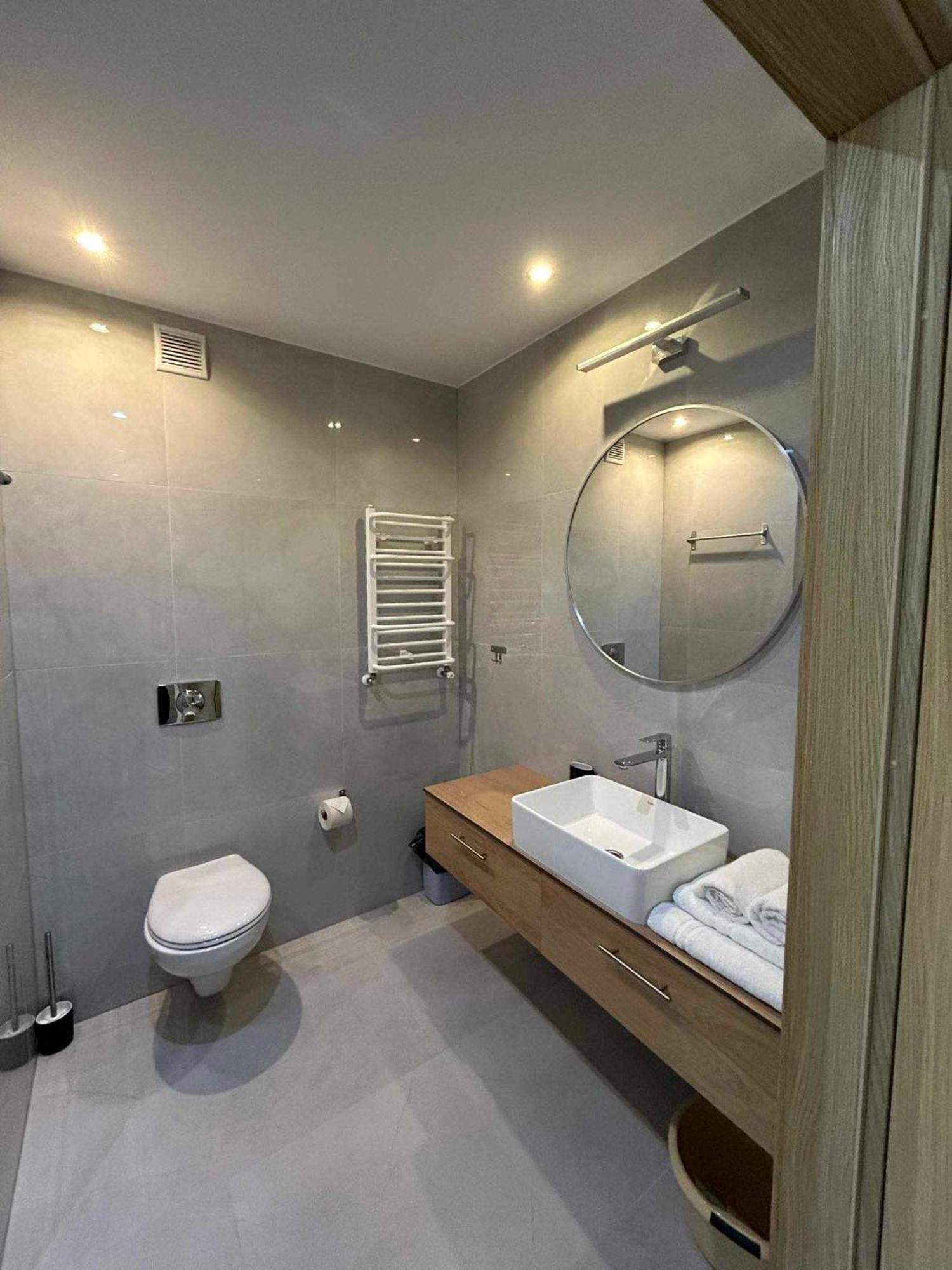 Zem-Tourist Hotel Pustkowo Kültér fotó